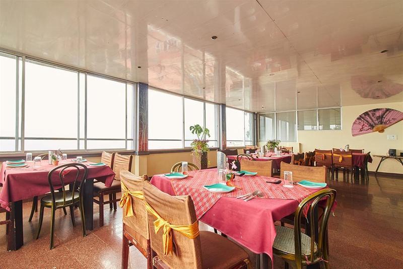 Jain Group Hotel Royal Residency 甘托克 外观 照片