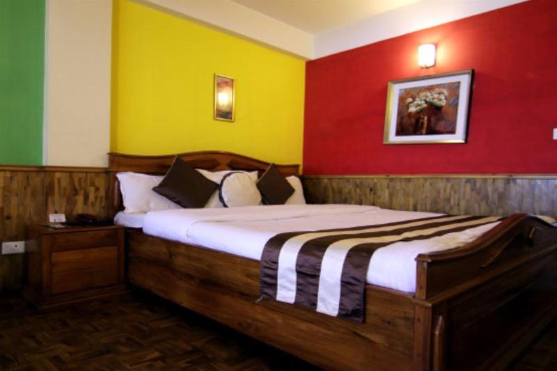 Jain Group Hotel Royal Residency 甘托克 外观 照片