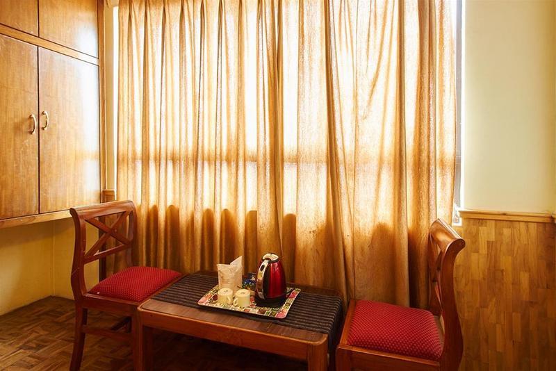 Jain Group Hotel Royal Residency 甘托克 外观 照片