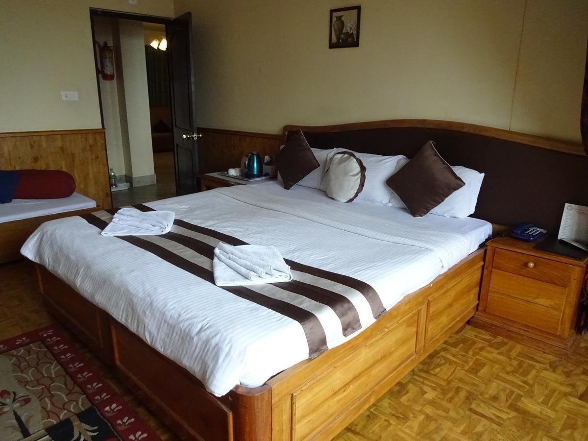 Jain Group Hotel Royal Residency 甘托克 外观 照片