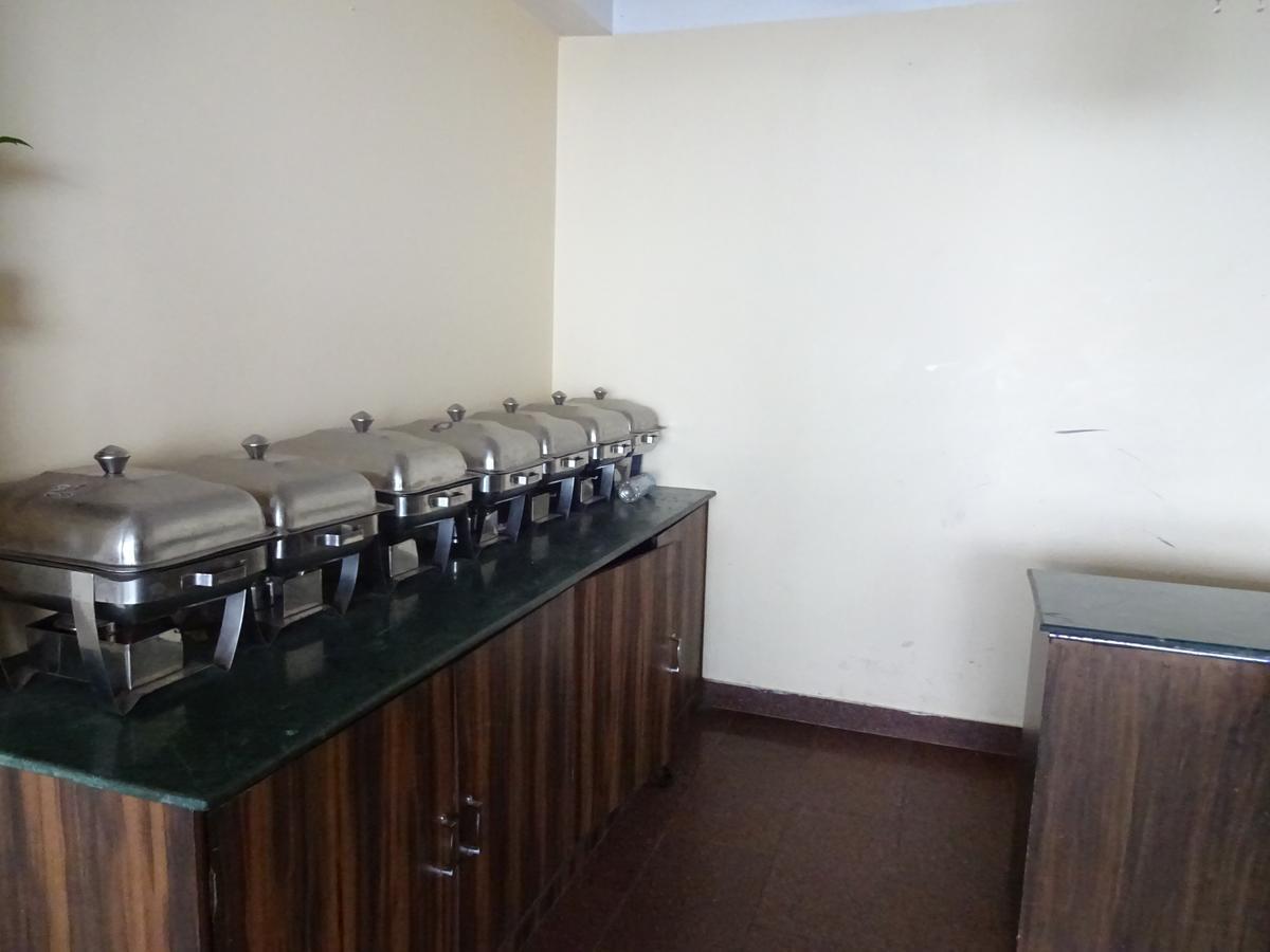 Jain Group Hotel Royal Residency 甘托克 外观 照片